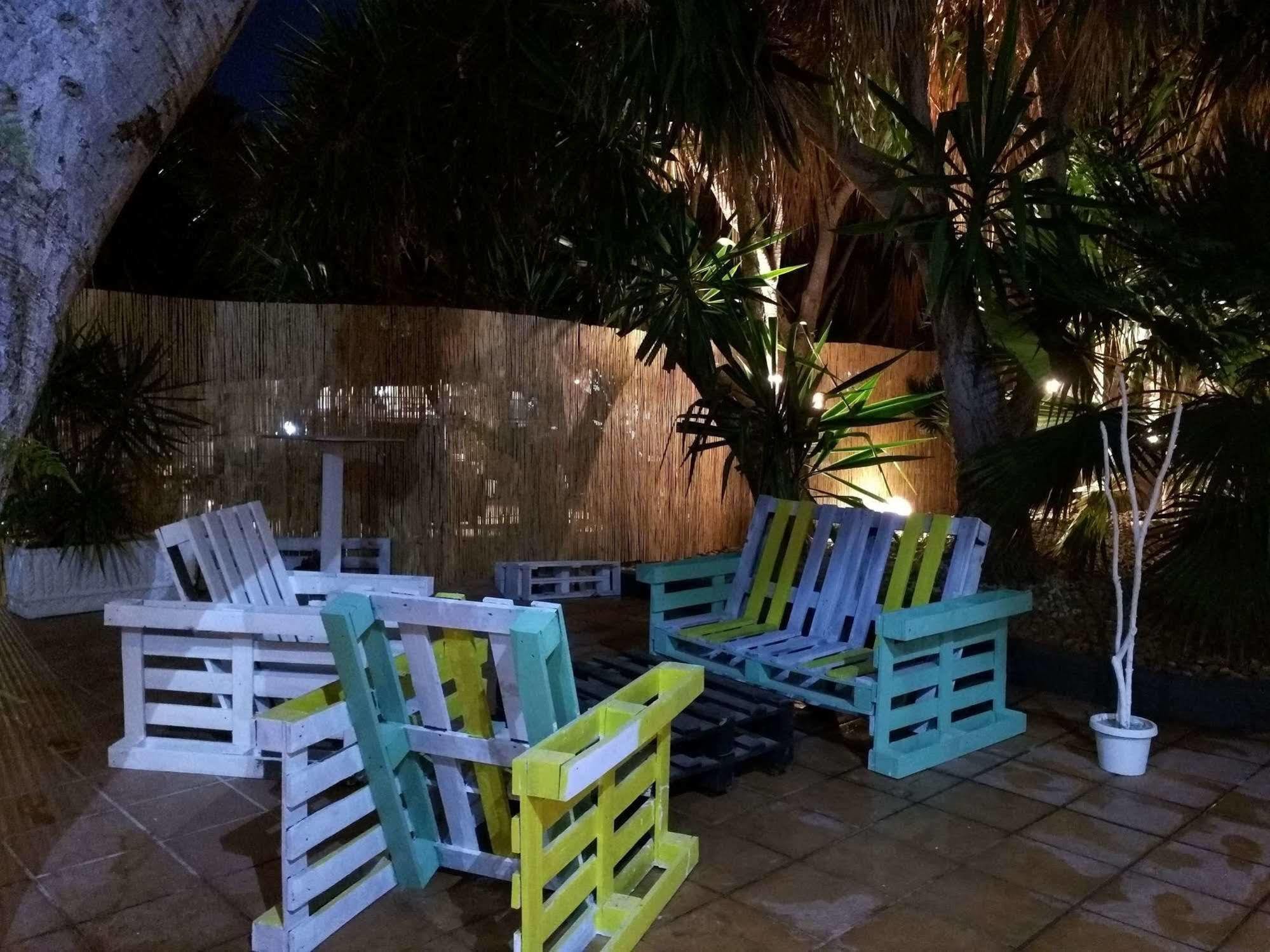 Nwt Paradise Urban Hostel لقنت المظهر الخارجي الصورة